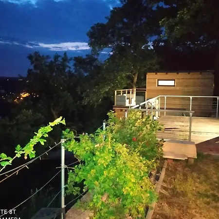 - C - Vyhlídka Nad řekou *